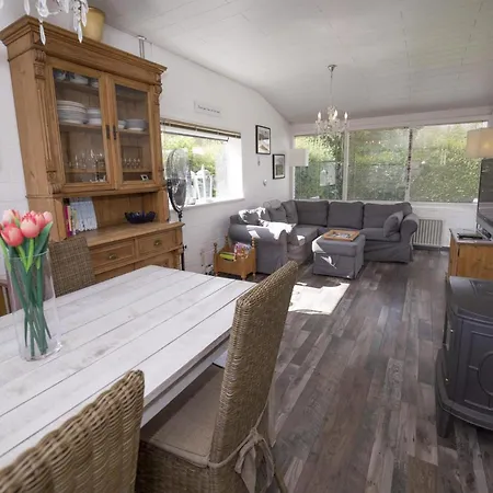 With Veranda, 6 People * Sint Maartensvlotbrug