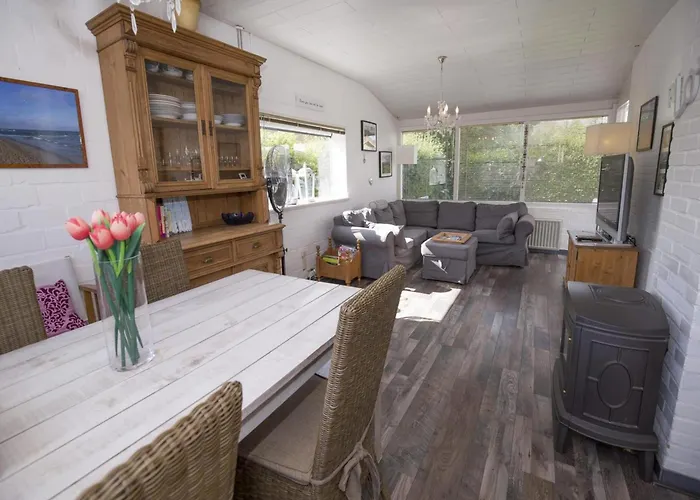 With Veranda, 6 People * Sint Maartensvlotbrug