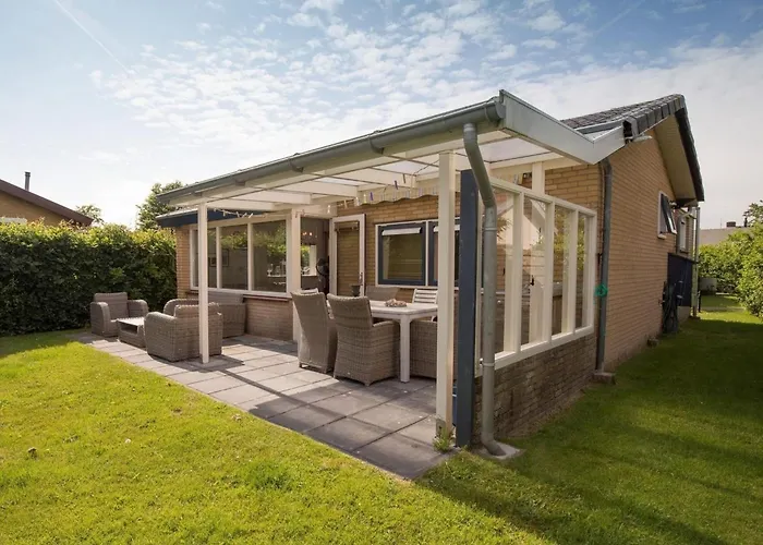 With Veranda, 6 People * Sint Maartensvlotbrug