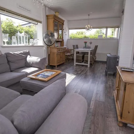 Feriehus With Veranda, 6 People