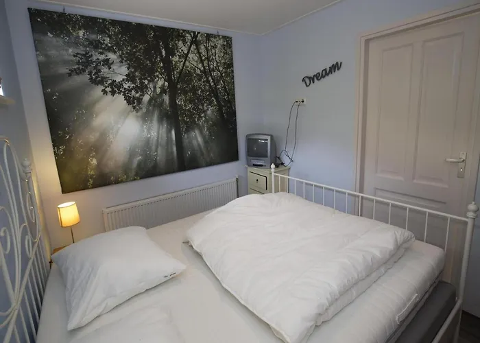 With Veranda, 6 People Feriehus