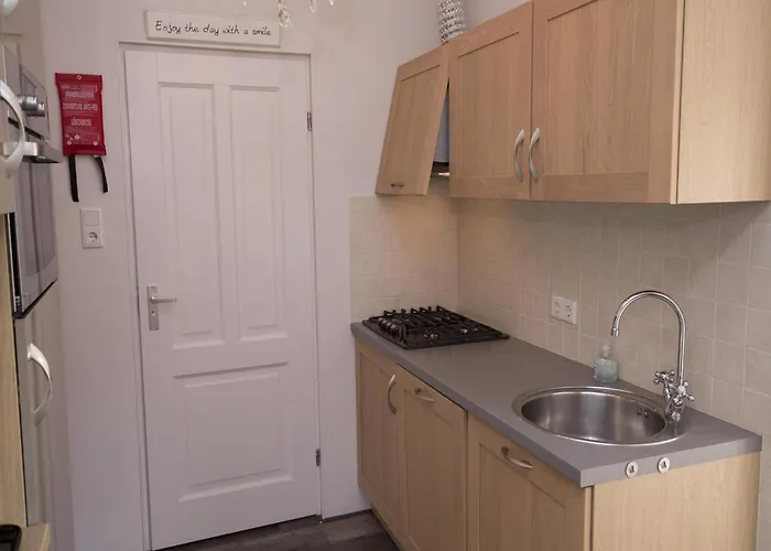 Feriehus With Veranda, 6 People