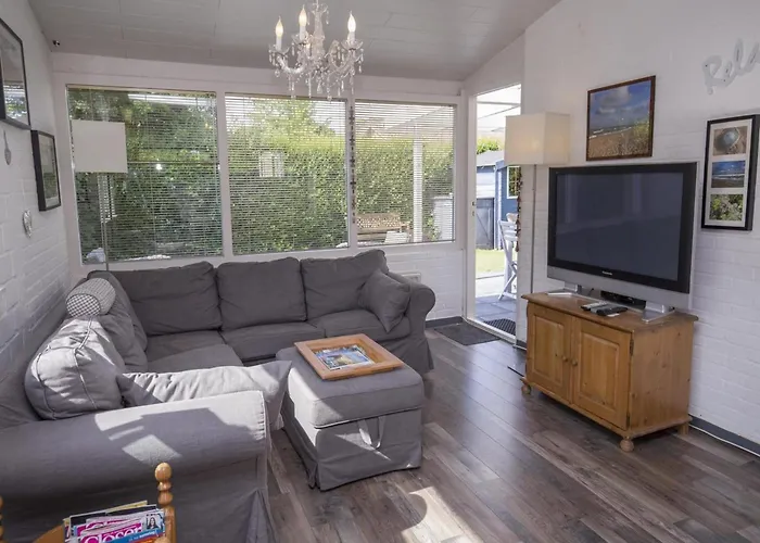 Feriehus With Veranda, 6 People Sint Maartensvlotbrug